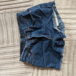 Vintage Levi's Distressed Indigo-Wash Denim Shorts